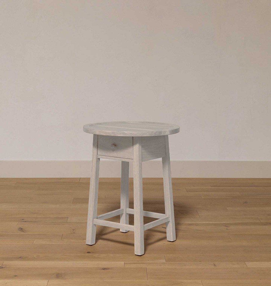 Online Made by Shoppe Cat Side Table