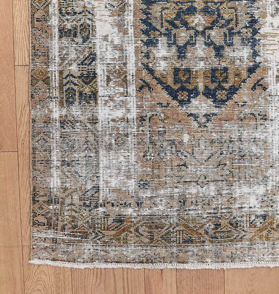 New Shoppe Vintage - Rugs Vintage Malayer Rug 3' X 16'2"