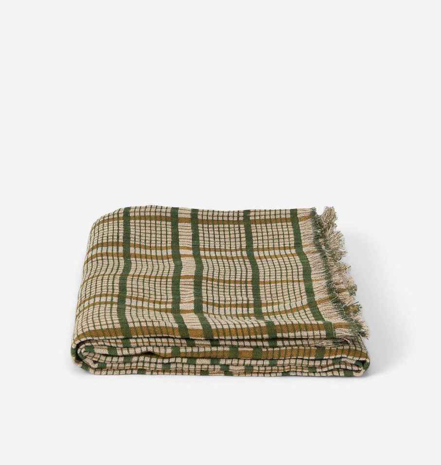 Best Filling Spaces Crossroads Throw Blanket