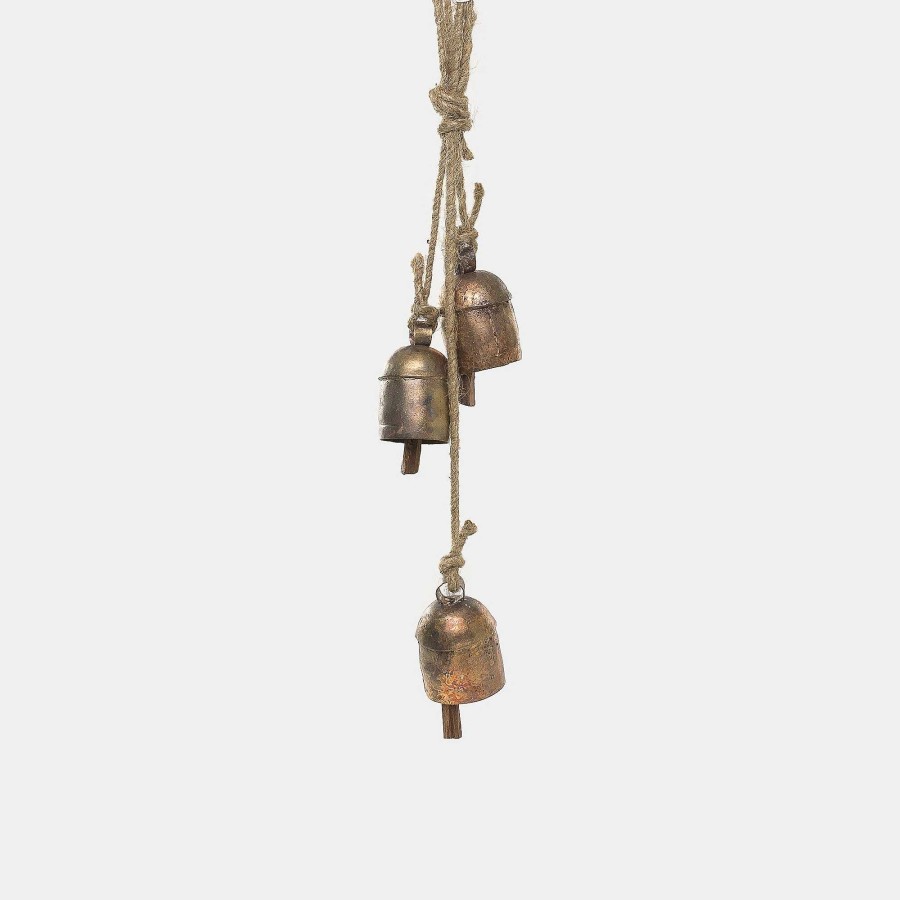 Online Shoppe by Amber Interiors Rustic Bell Cascade