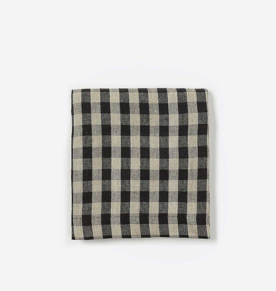 New Shoppe Amber Interiors Wales Checkered Coverlet