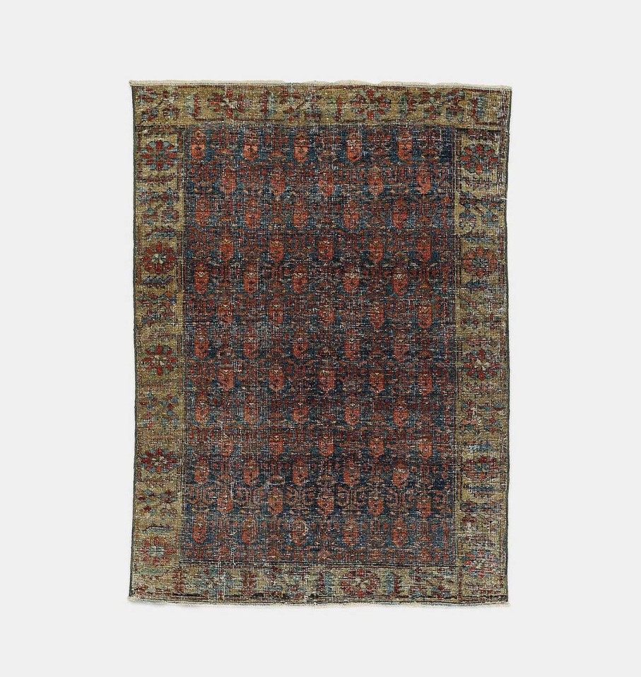 Wholesale Shoppe Vintage - Rugs Vintage Mahal Rug 3'4" X 4'8"