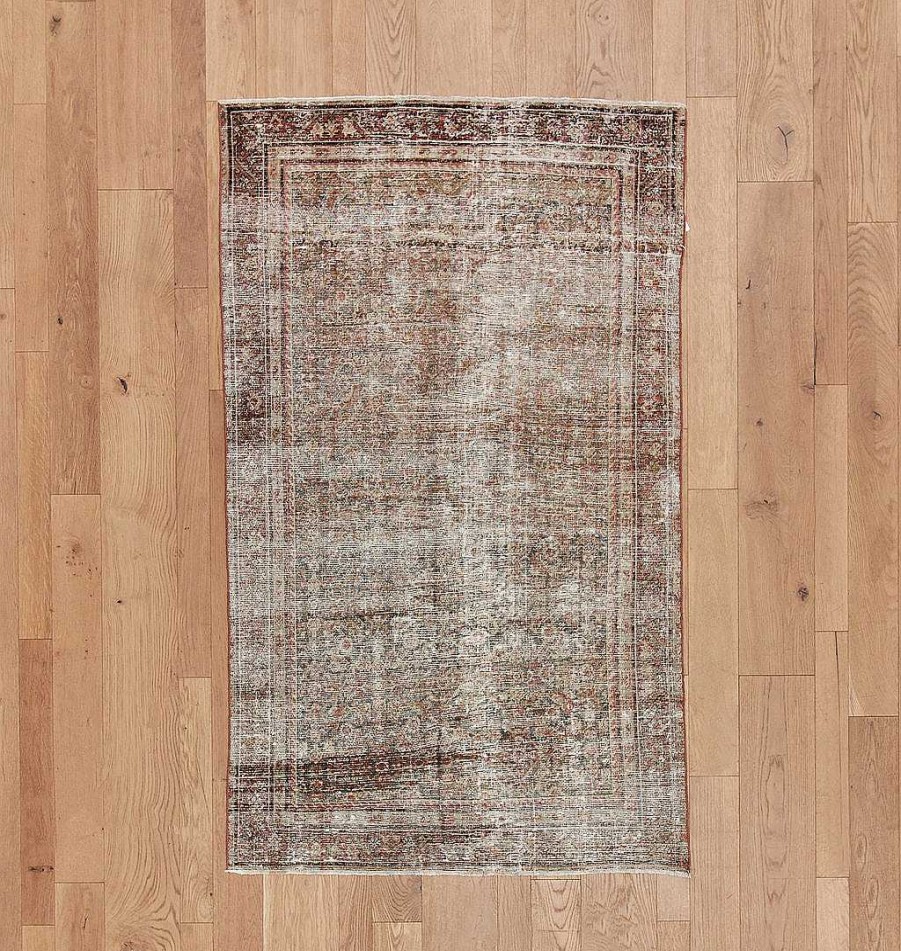 Wholesale Shoppe Vintage - Rugs Vintage Mahal Rug 3'9" X 6'2"