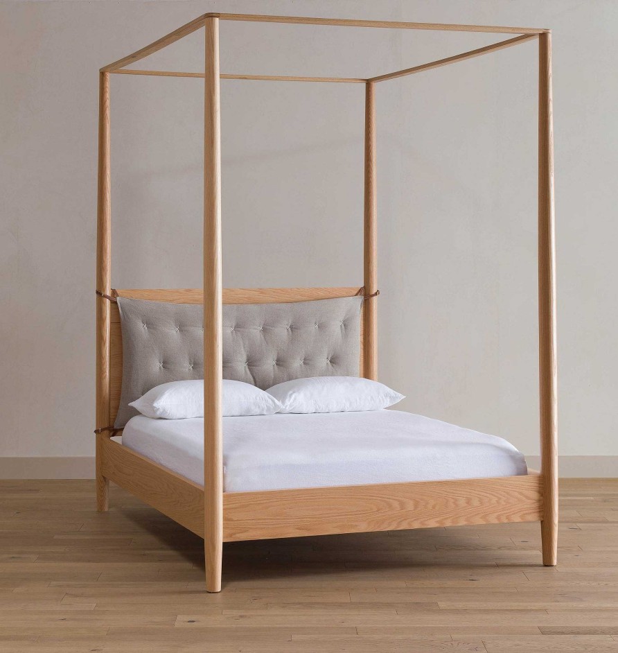 Clearance Made by Shoppe Penny Canopy Bed