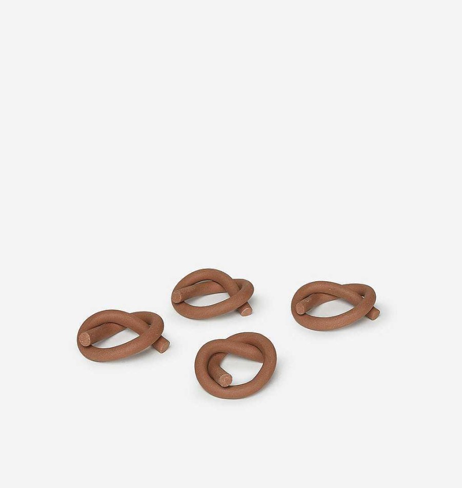 Hot Shoppe Amber Interiors Everett Ceramic Napkin Rings S/4