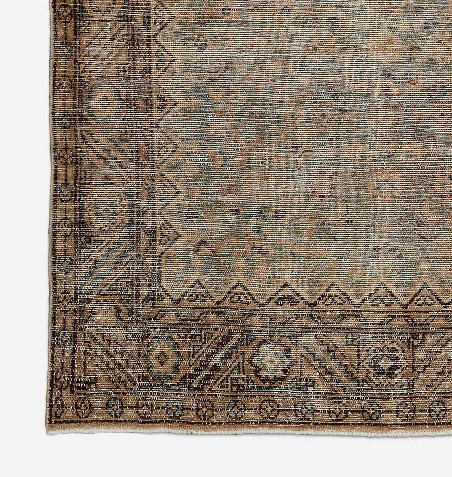 New Shoppe Vintage - Rugs Vintage Malayer Rug 3'10" X 13'10"