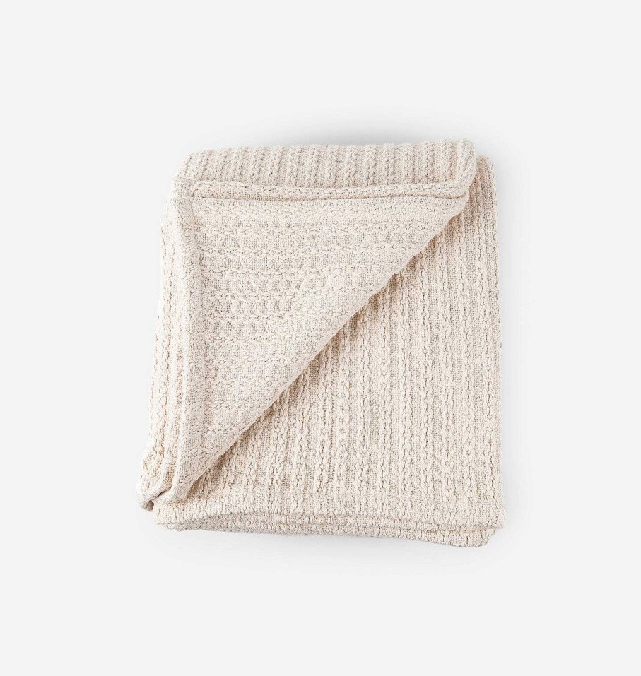 Clearance Evangeline Linens Cable Knit Bed Blanket