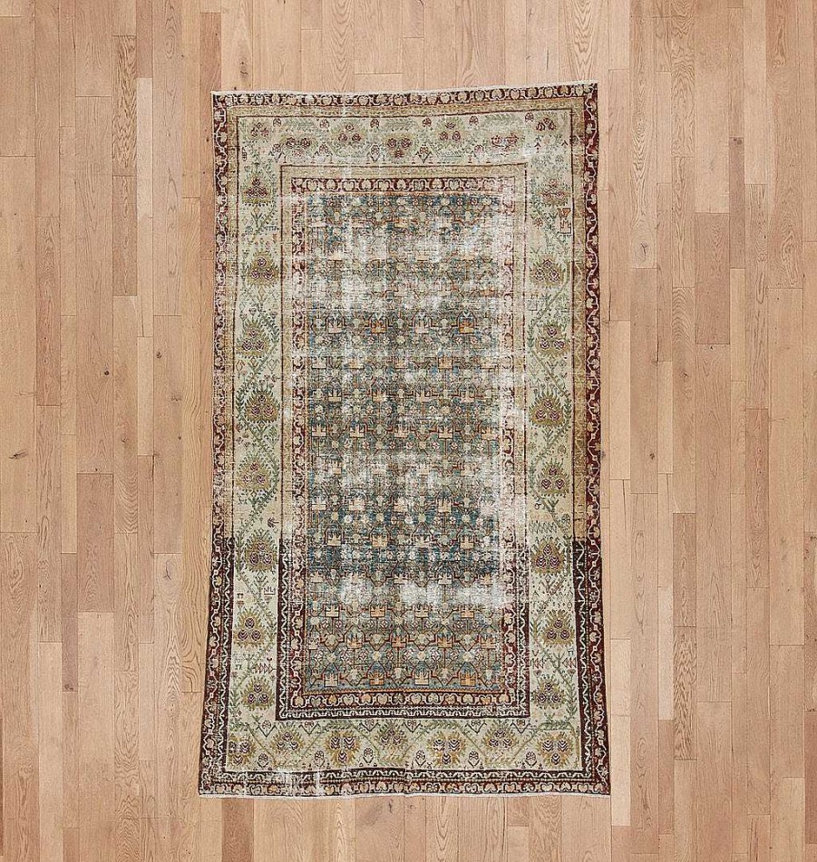 Wholesale Shoppe Vintage - Rugs Vintage Mahal Rug 5'3" X 8'10"