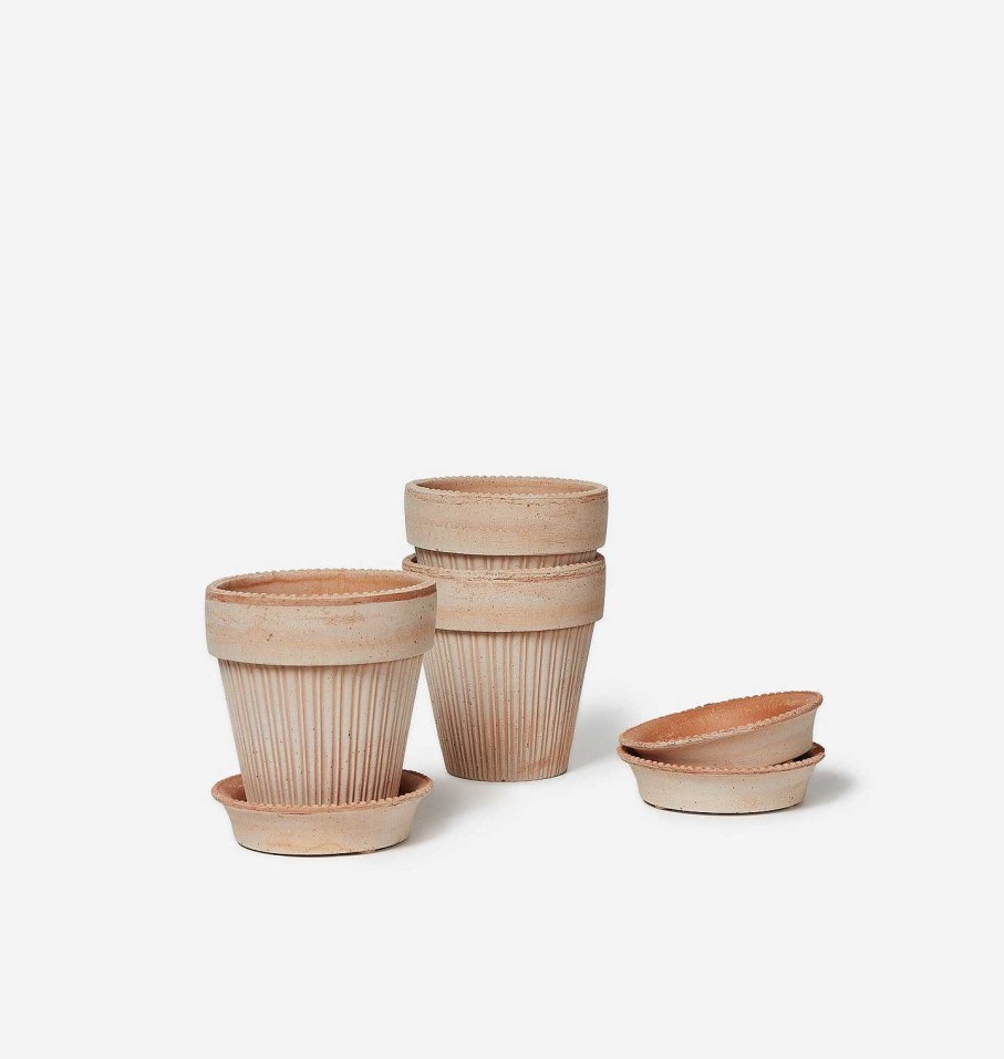 New Shoppe Amber Interiors Simona Planter