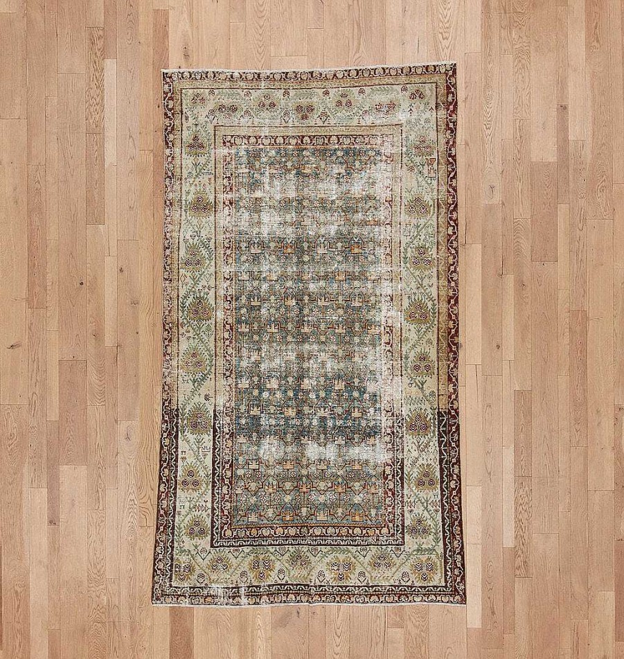 Wholesale Shoppe Vintage - Rugs Vintage Mahal Rug 5'3" X 8'10"