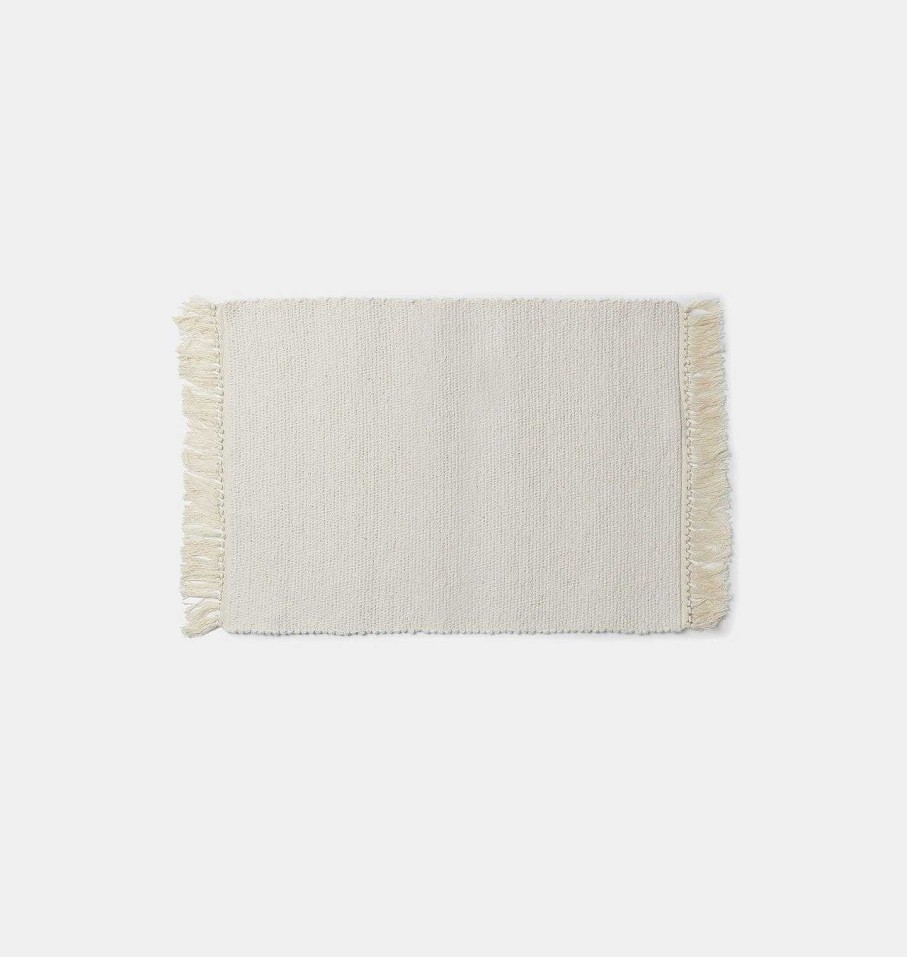 Wholesale Shoppe Amber Interiors Ivory Bath Mat