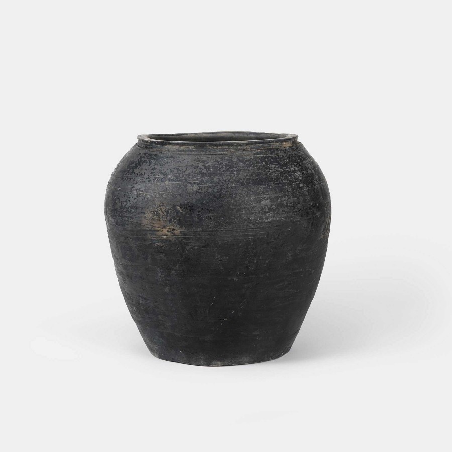 Hot Shoppe Amber Interiors Delun Clay Pot