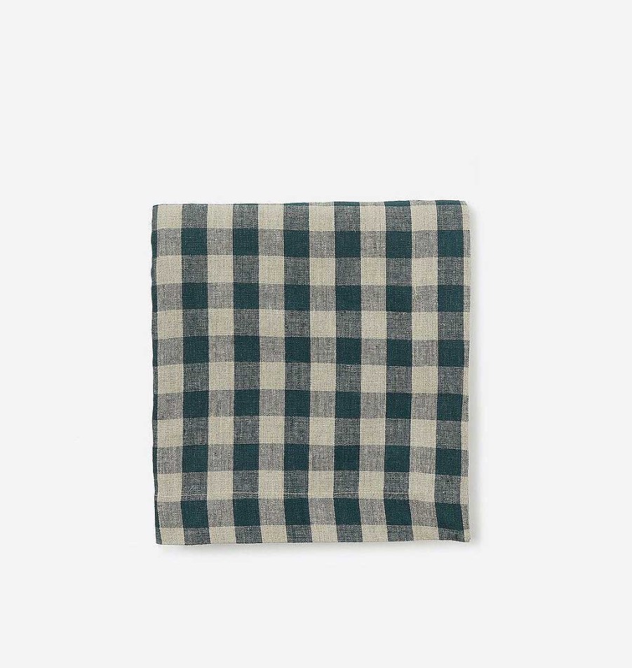 New Shoppe Amber Interiors Wales Checkered Coverlet